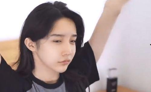 爆料黑皮和小眼睛的视频